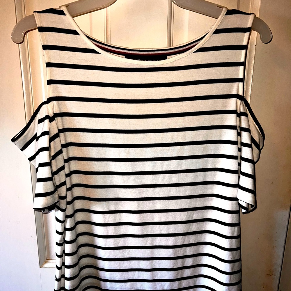 Tommy Hilfiger off the shoulder top
